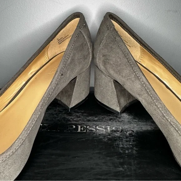 EXPRESSION Amara block heel shoe / pump grey faux suede size 8 with box - Picture 4 of 9